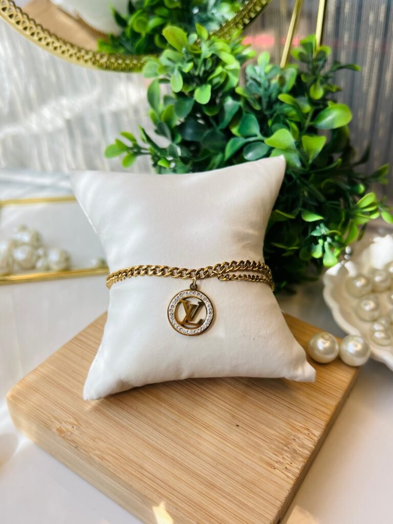 WhatsApp Image 2024-12-03 at 12.10