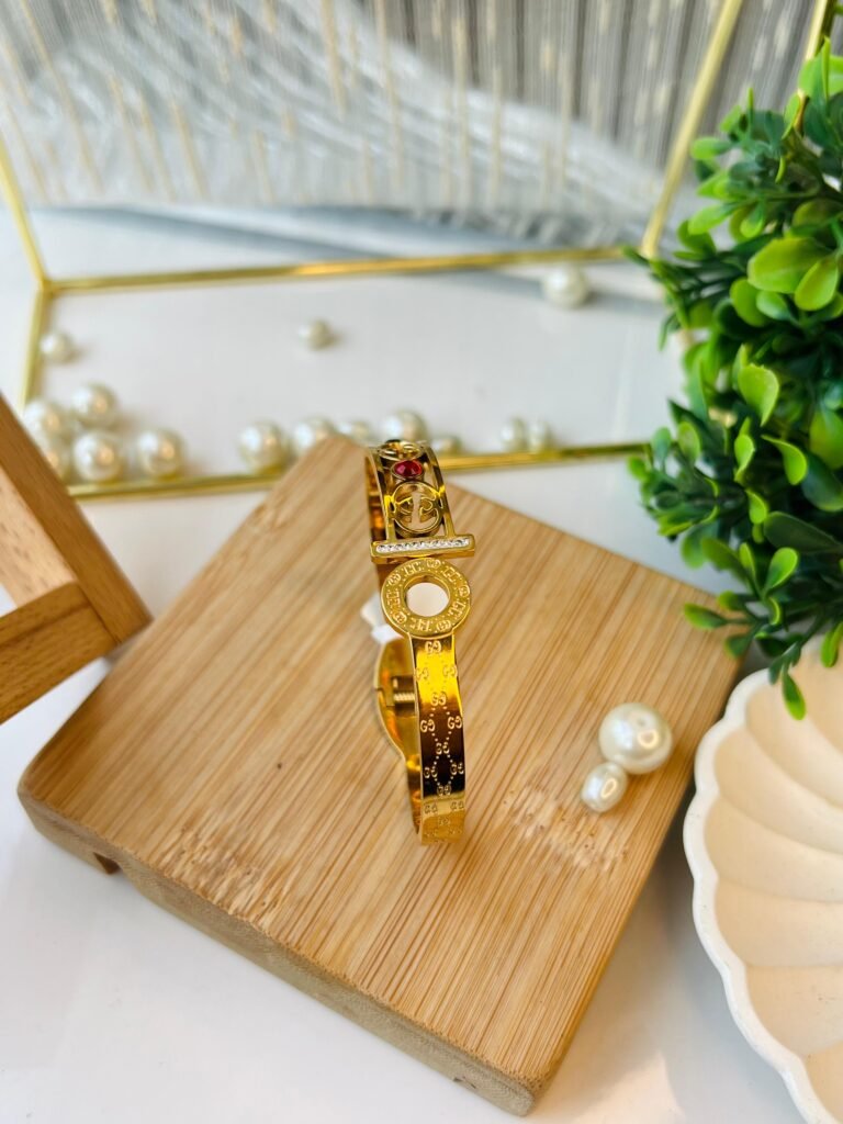 WhatsApp Image 2024-12-06 at 11.30