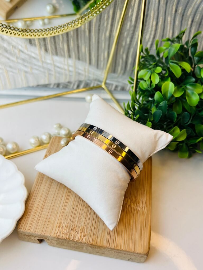 WhatsApp Image 2024-12-06 at 11.53