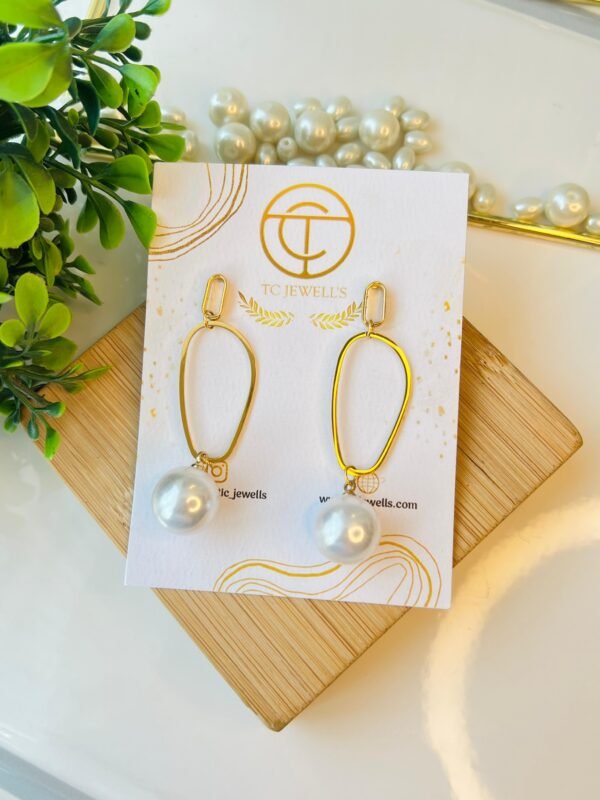 Golden Pearl Drops