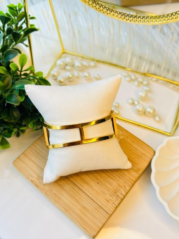 Golden Serenity Cuff - Image 3