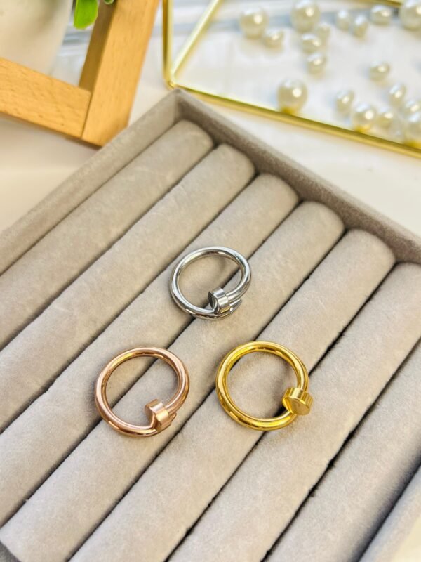 Torque Elegance Ring - Image 3