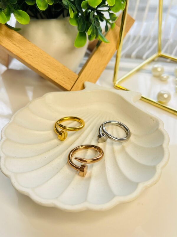 Torque Elegance Ring - Image 4