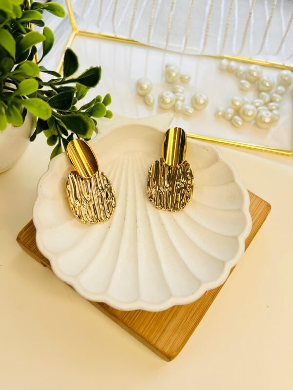 Golden Ripple Drops