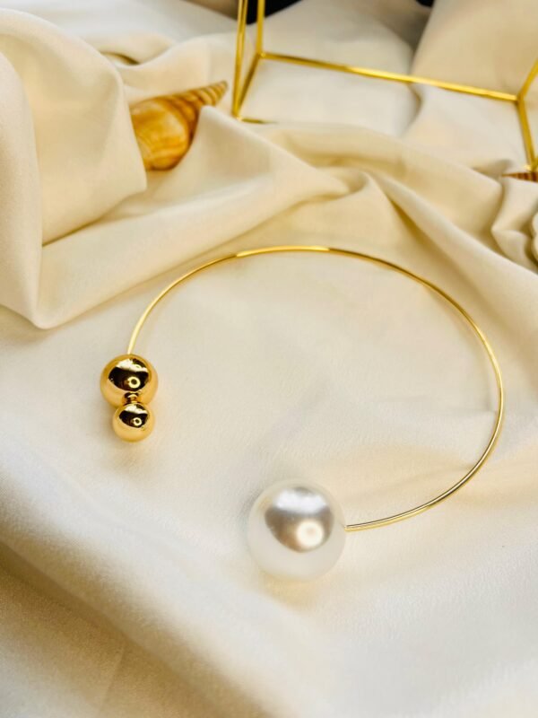 Orb Luxe Choker - Image 3