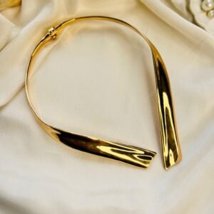 Gilded Wave Collar