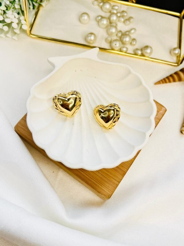 Amour Dazzle - Image 2