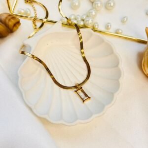 Boxed Brilliance Chain