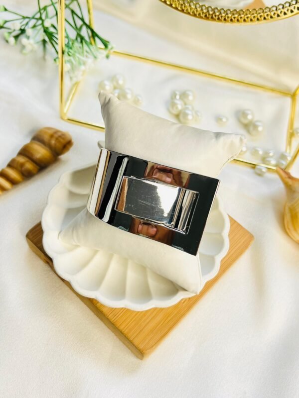 Auric Dome Bangle - Image 2