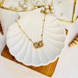 Vera Luxe Necklace