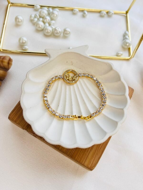 Opulent Links Bracelet - Image 2