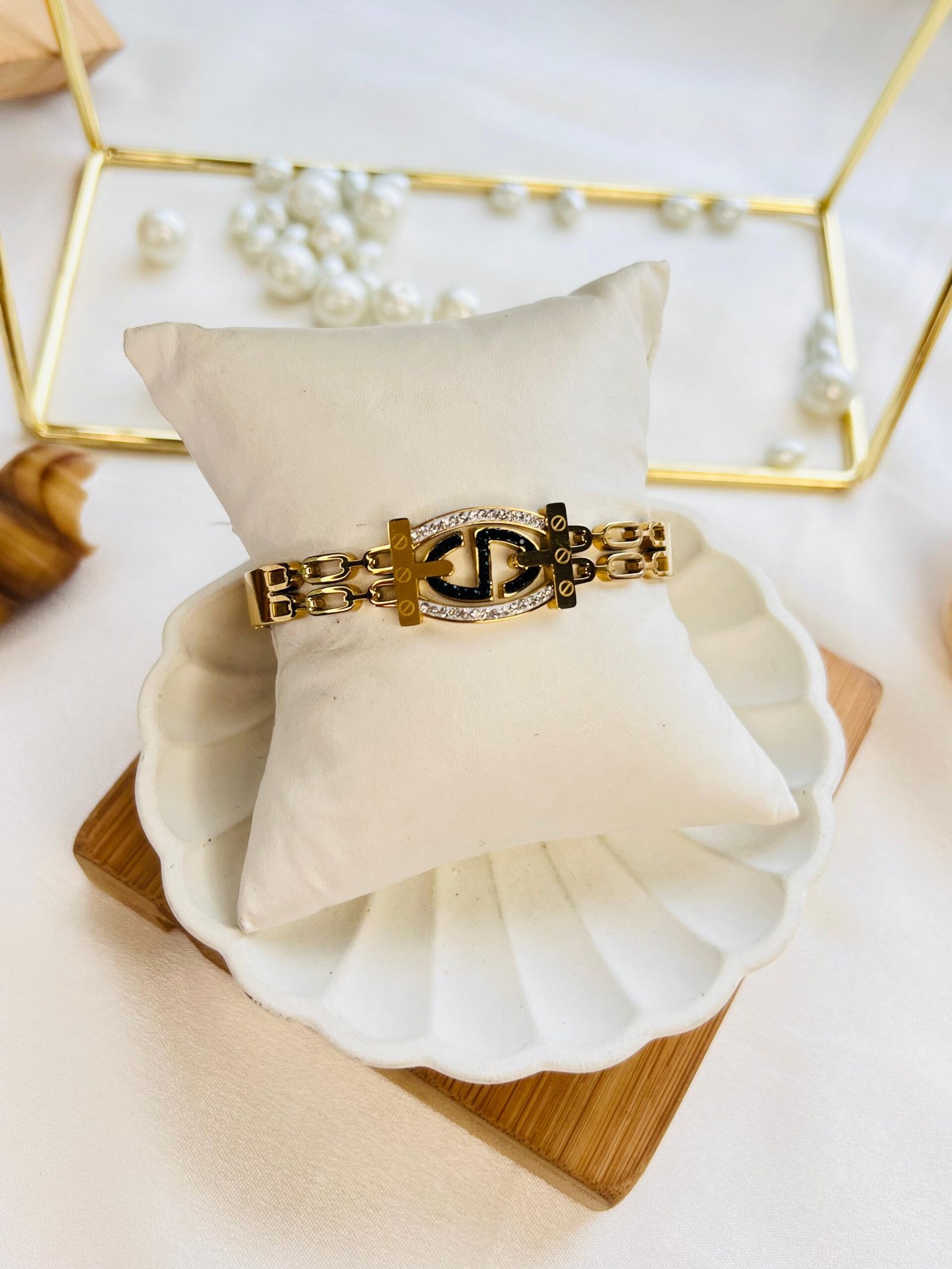 Eterna Glow Bracelet