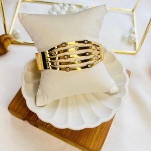 Aurora Radiance Cuff