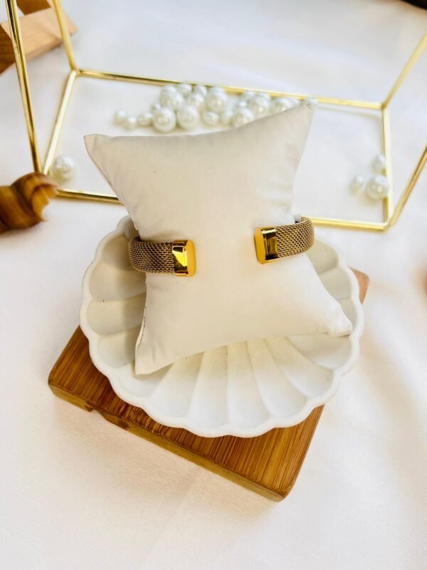 Golden Mesh Luxe Cuff - Image 3