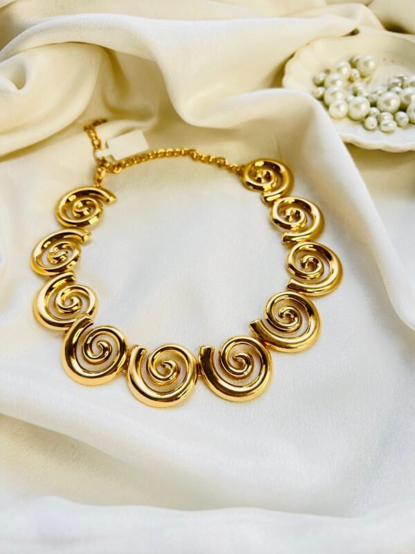 Eternal Swirl Necklace