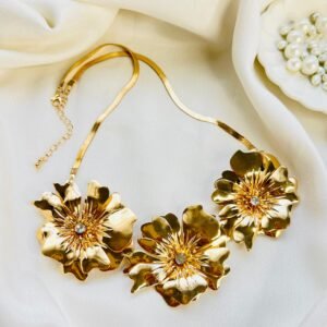 Floral Aura Necklace