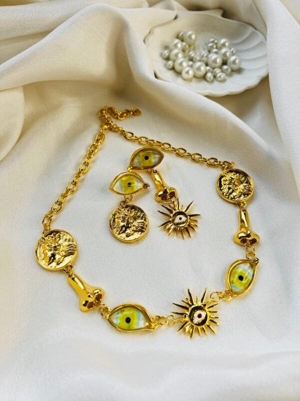 Helios Guard Necklace - Image 3