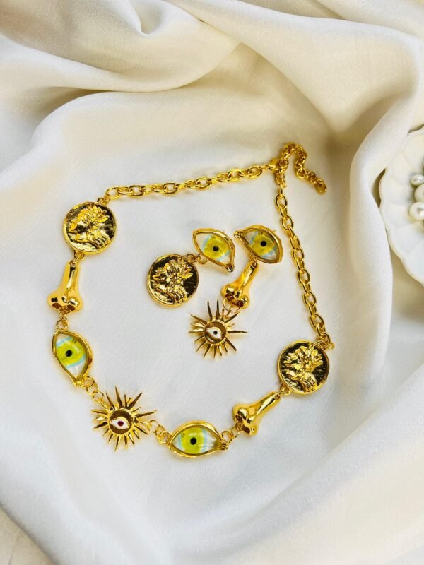 Helios Guard Necklace - Image 2