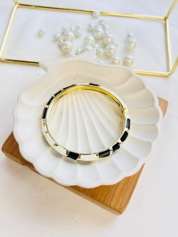 Celeste Enamel Luxe - Image 3