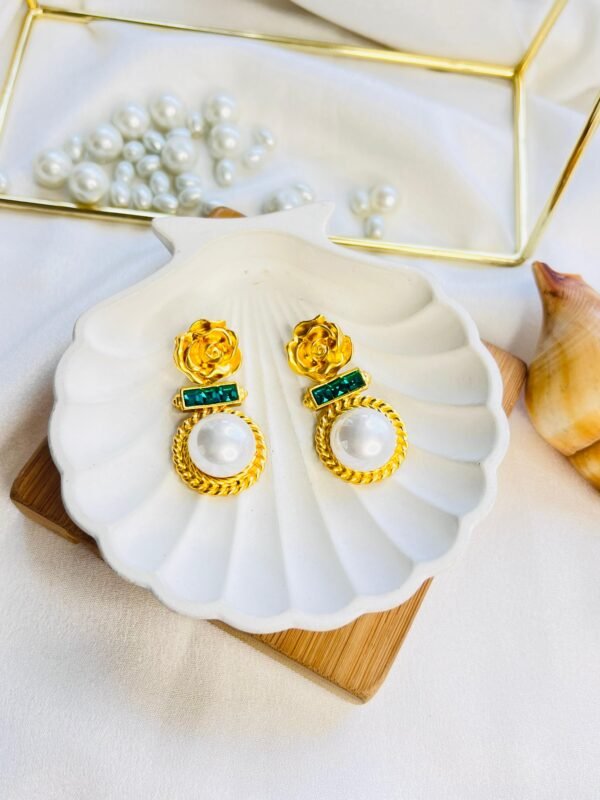 Eterna Pearl Charm - Image 2