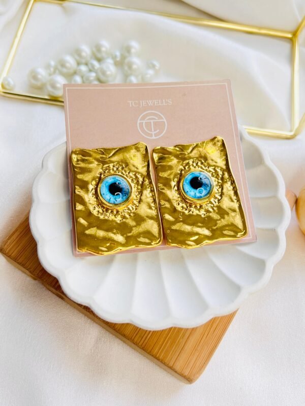 Celeste Eye Charm