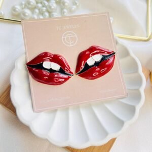 Velvet Lips Earrings