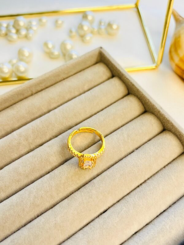 Auric Square Charm - Image 3