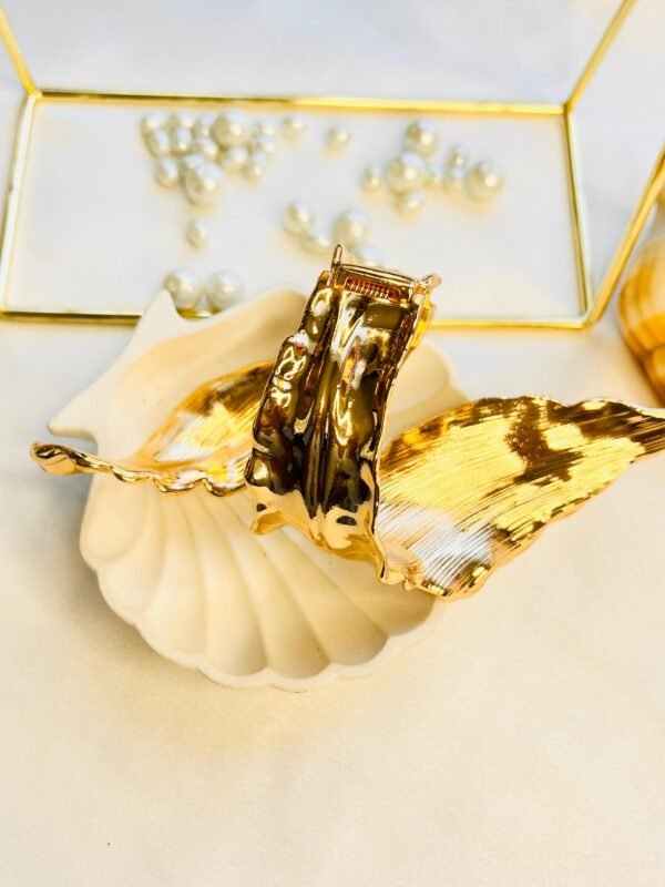 Luxe Laurel Cuff - Image 4