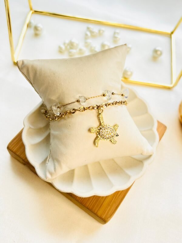 Lustre Turtle Charm Bracelet