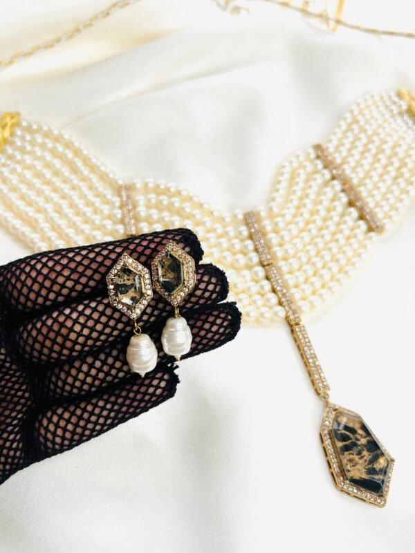 Regalia Noir Necklace - Image 2