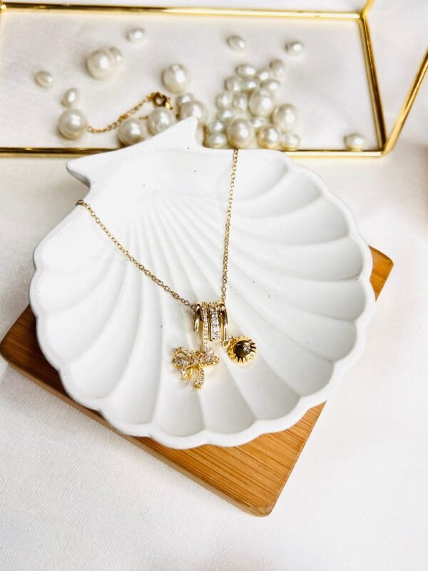 Lustre Bloom Chain - Image 2