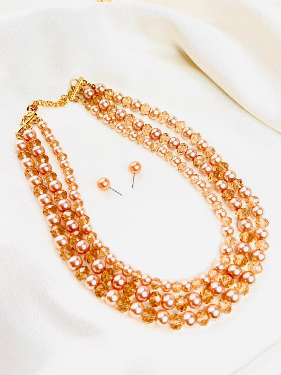 Triveni Pearl Necklace