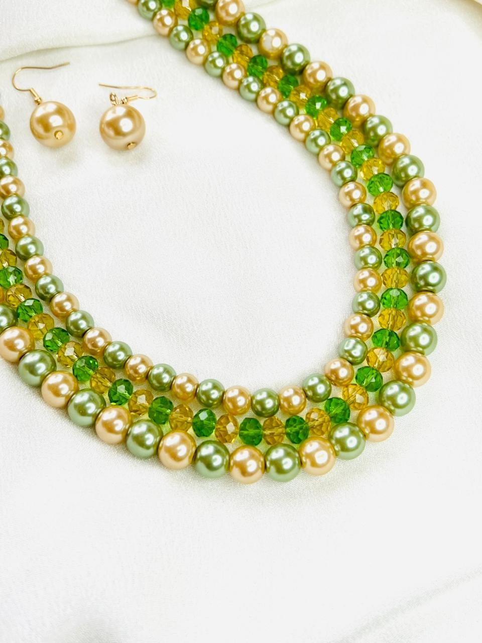 Emerald Pearl Harmony Necklace - Image 4
