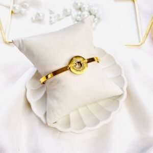Orvella Lock Cuff