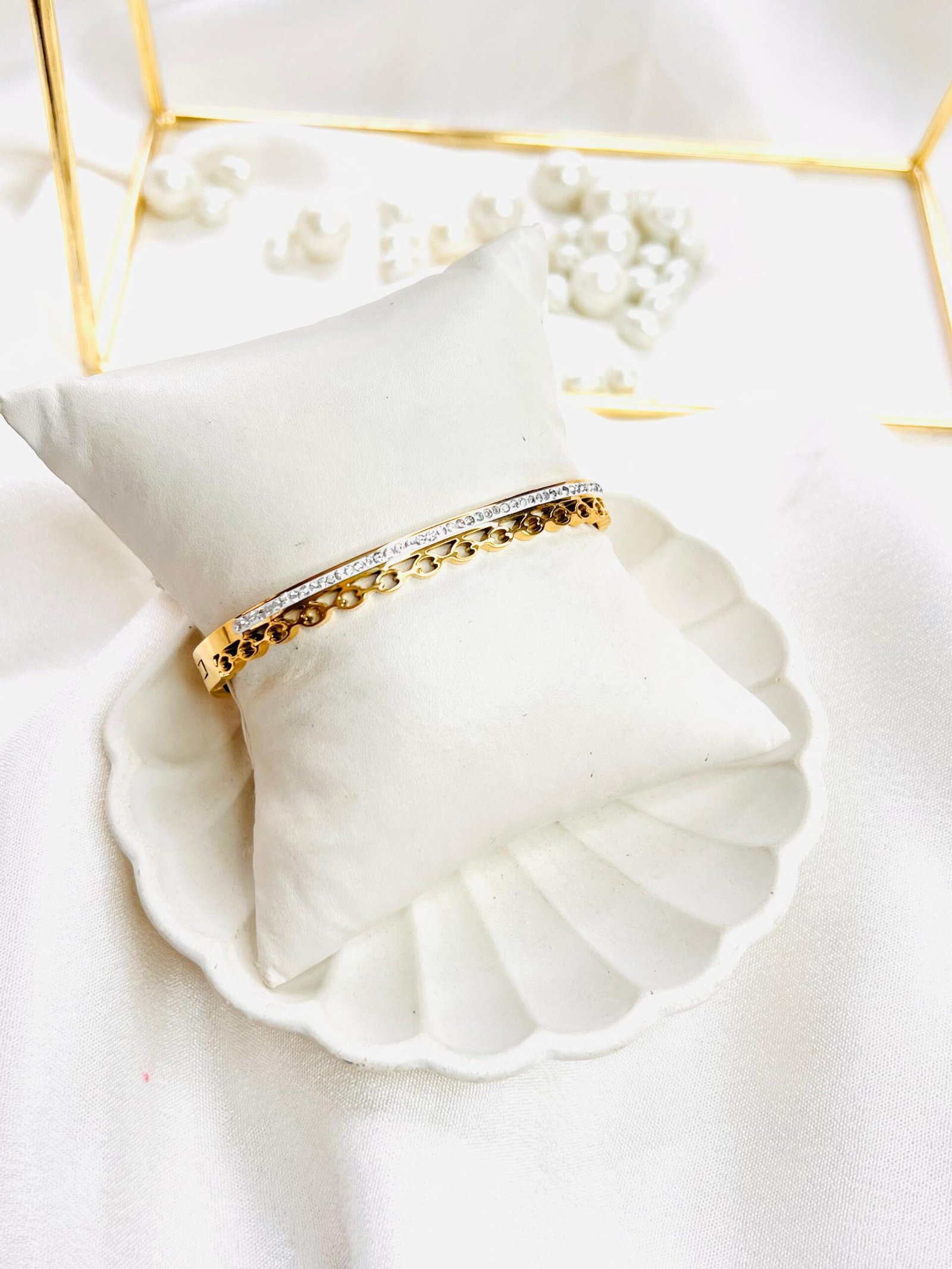Zariya Gold Cuff