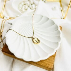 Aurelia Vintage Medallion Pendant