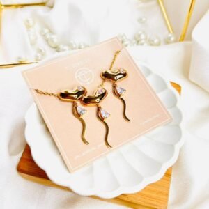 Sweetheart Glow Necklace