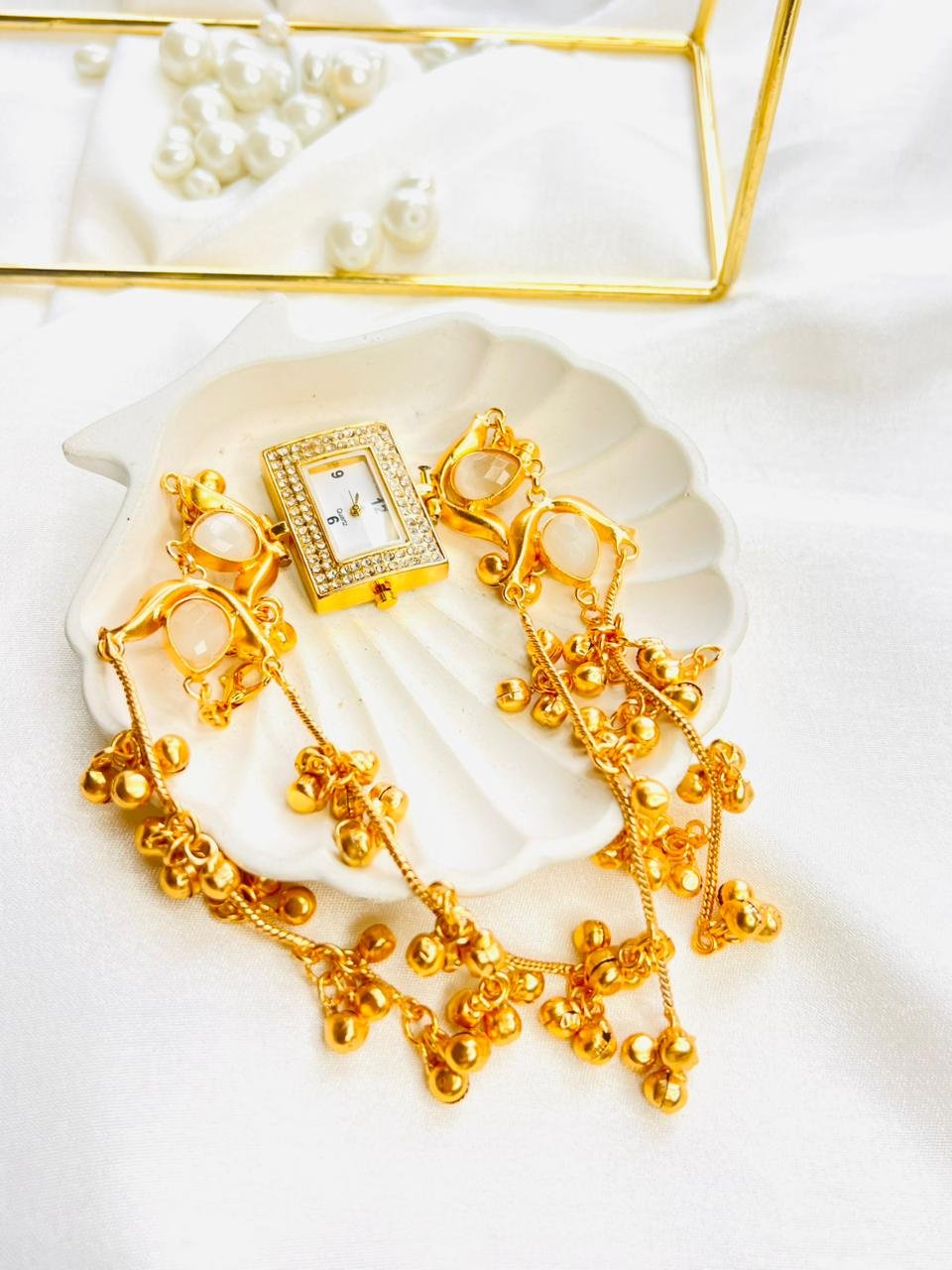Golden Grace Bracelet Watch - Image 2