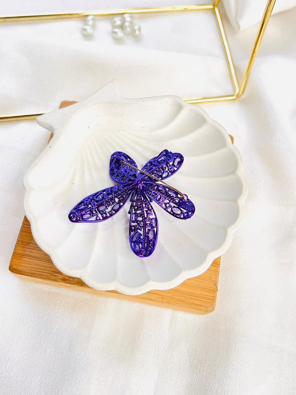 Sapphire Bloom Brooch - Image 4