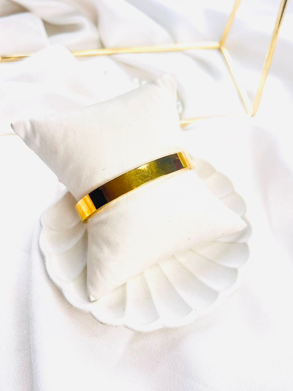 Ivory Elegance Crystal Cuff Bracelet - Image 3