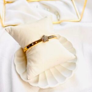 Floral Crystal Elegance Bracelet