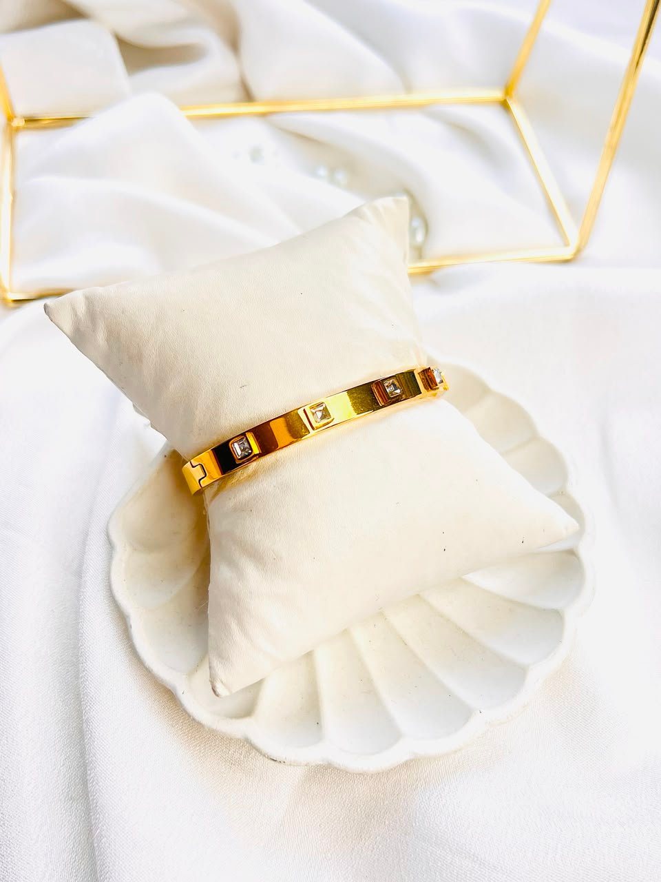 Classic Luxe Geometric Cuff