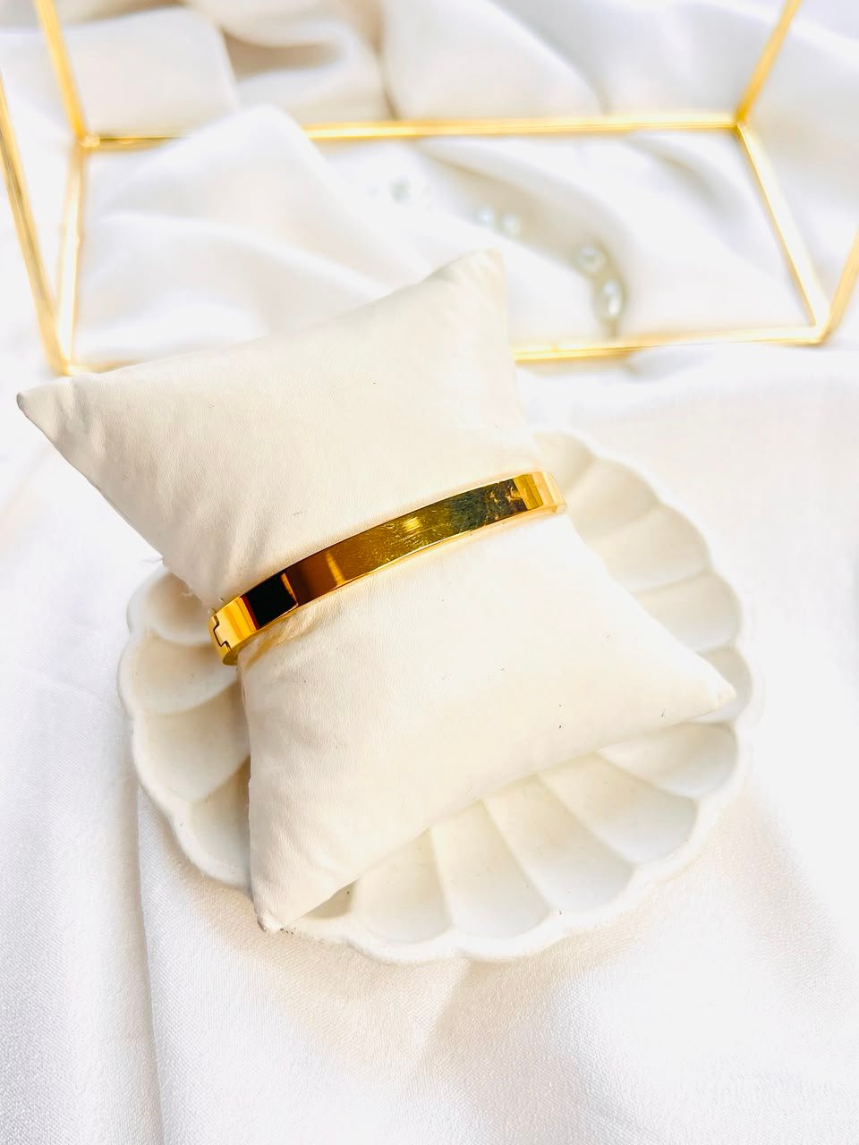 Crystal Luxe Cuff Bracelet - Image 2