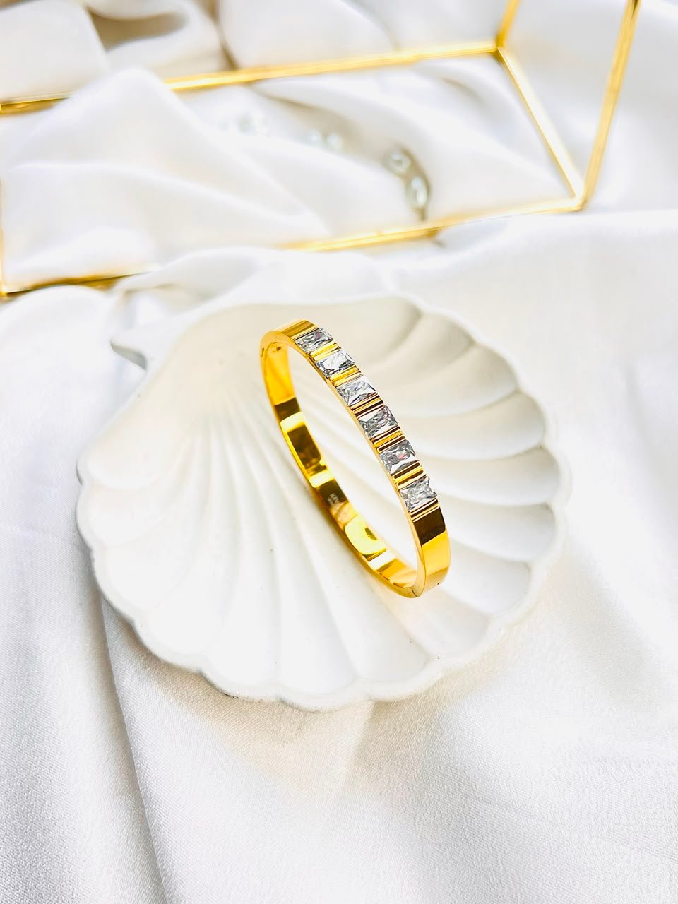 Crystal Luxe Cuff Bracelet - Image 3