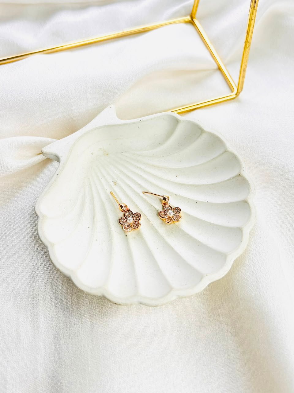 Aurelia Gold Studs