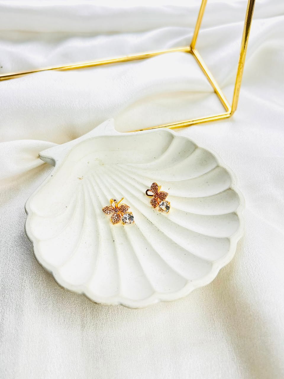 Aria Gold Studs