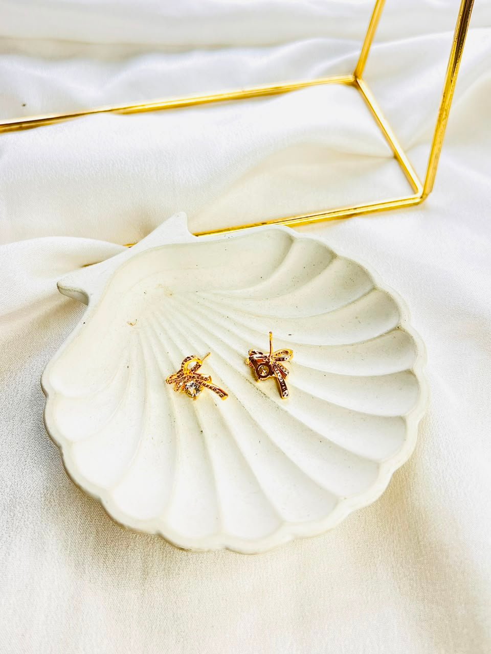 Elise Gold Drops - Image 3