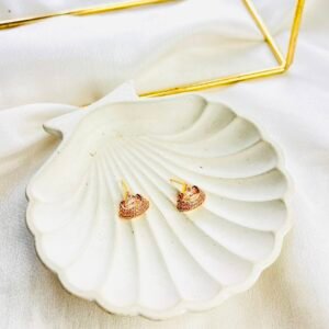 Aven Gold Studs