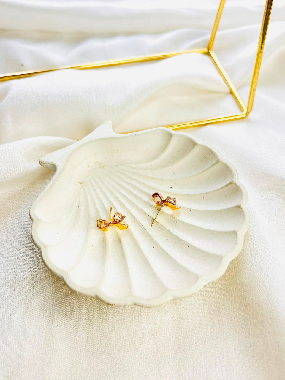 Lyra Gold Hoops - Image 3