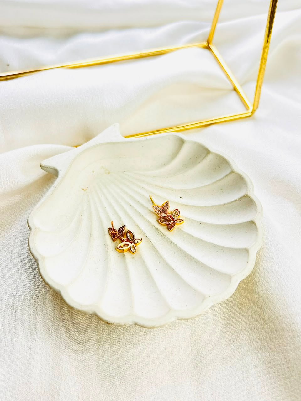 Eira Gold Drops